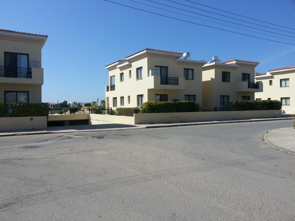 Faros Beach Paphos Exterior foto