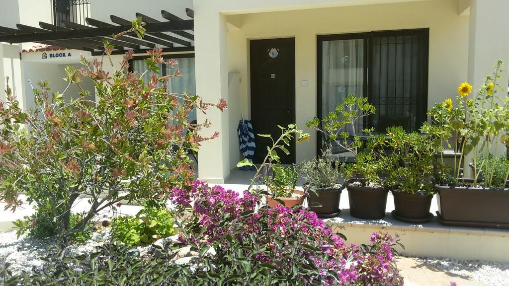 Faros Beach Paphos Exterior foto
